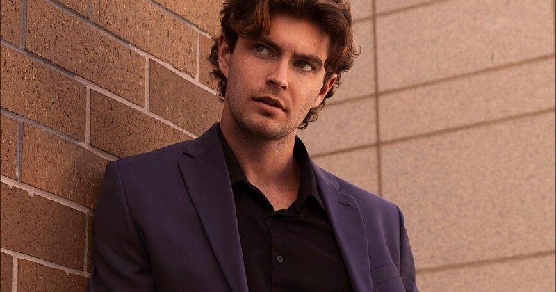 Jordan Frank age: How od Is the rising mini-series star? 3 Why is Jordan Frank age trending?